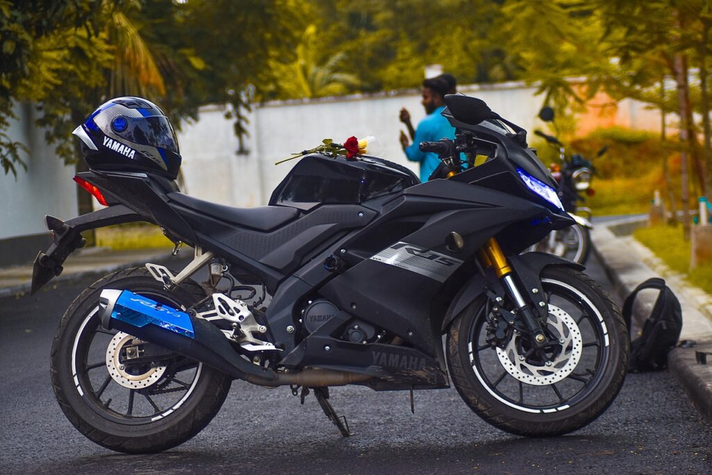 motorbike, motorcycle, vehicle, landscape, parked motorbike, parked motorcycle